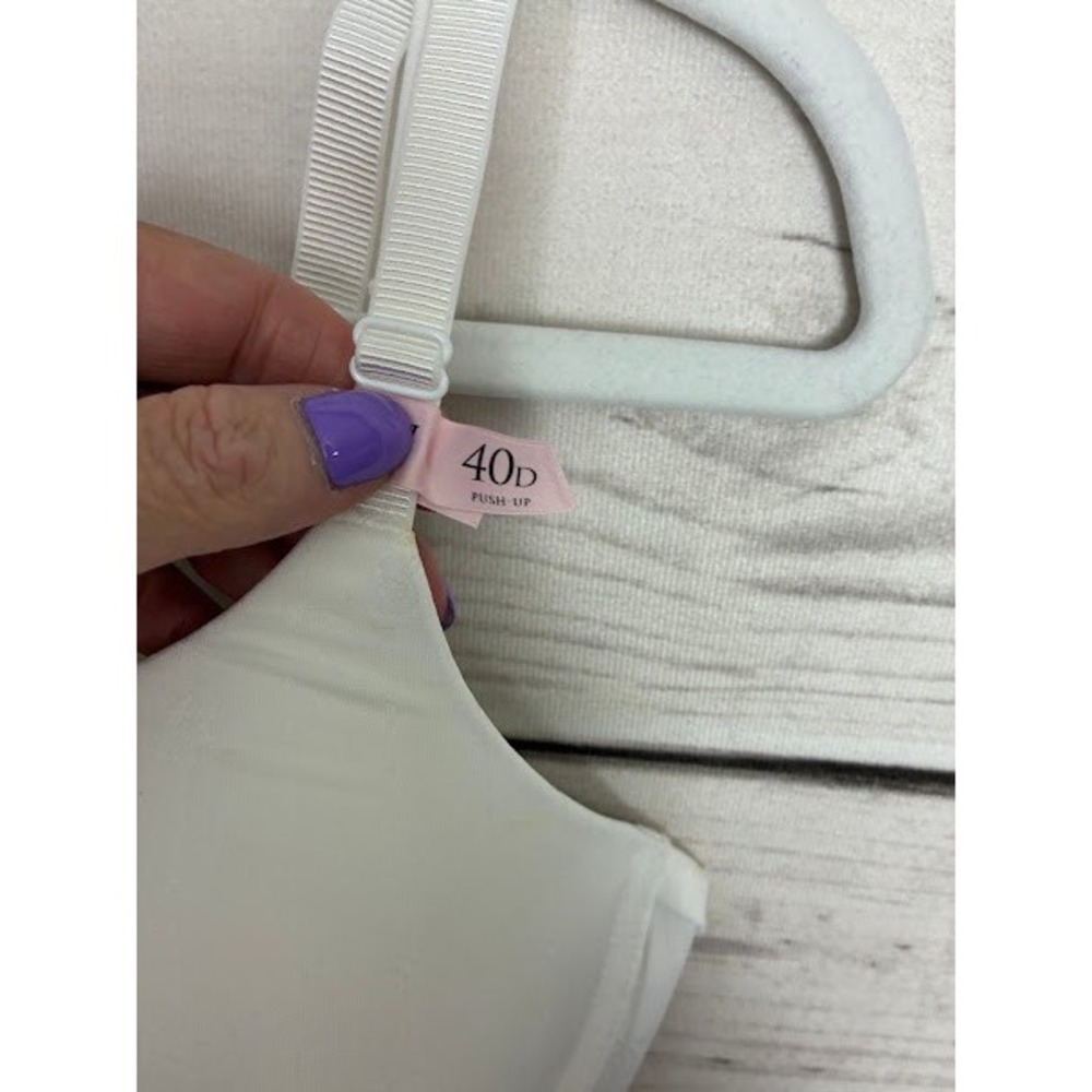 Victorias Secret White T-Shirt Push-Up Full Coverage Bra 40D NEW - Picture 3 of 6